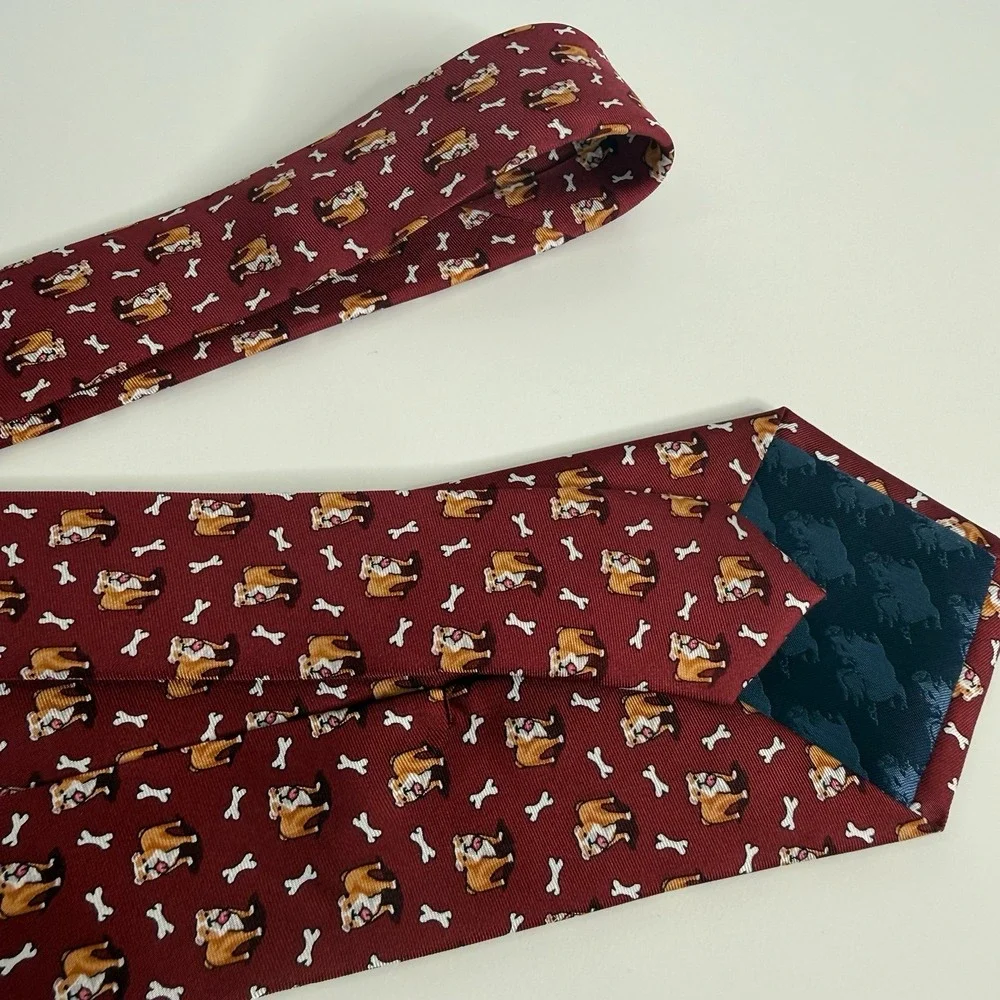 NWOT Alynn Men's Silk Necktie Looking‎ Fetching Dog Red 3 1/4